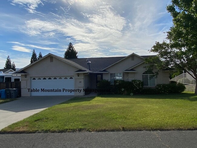 Primary Photo - 29 Ridge Line Ct
