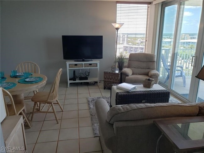 Building Photo - 7330 Estero Blvd