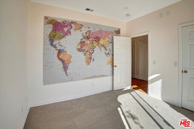 Building Photo - 13045 Ripple Creek Ln