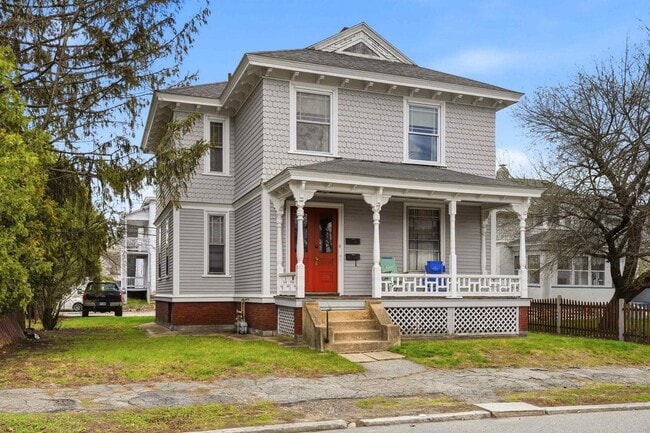Building Photo - 747 Union St