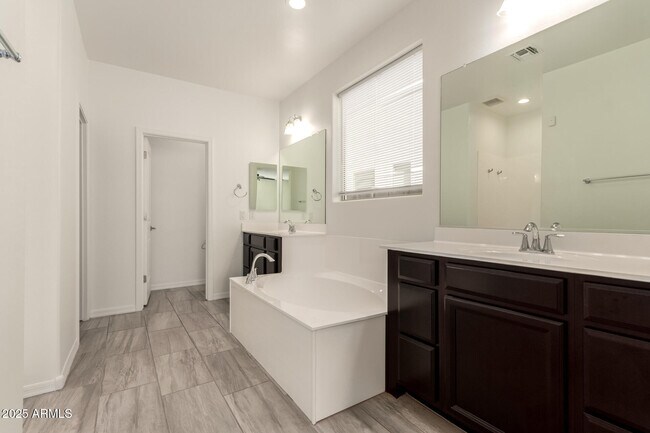 Building Photo - 2169 W Madisen Marie Ave