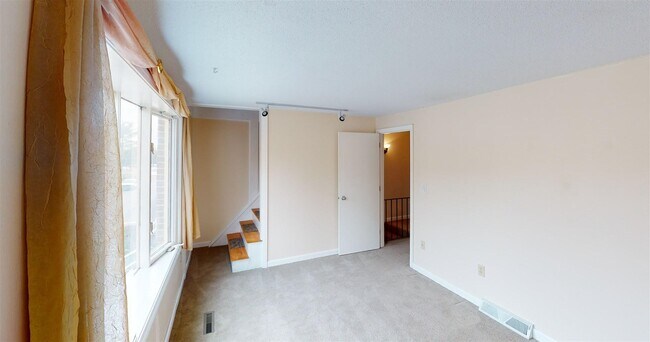 Building Photo - 32 Sentry Way