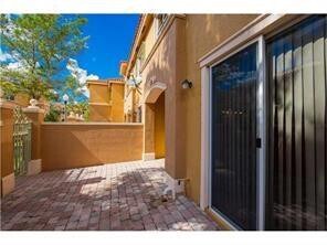 Building Photo - 626 SW 106th Ave