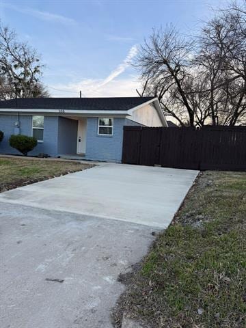 Building Photo - 308 E Bourn St