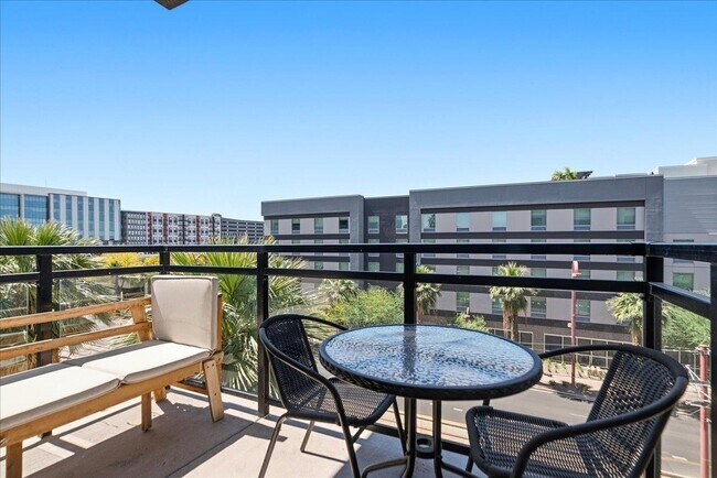 Building Photo - 3131 N Central Ave