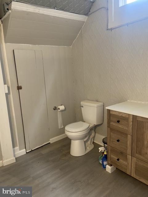 Building Photo - 19 W Main St