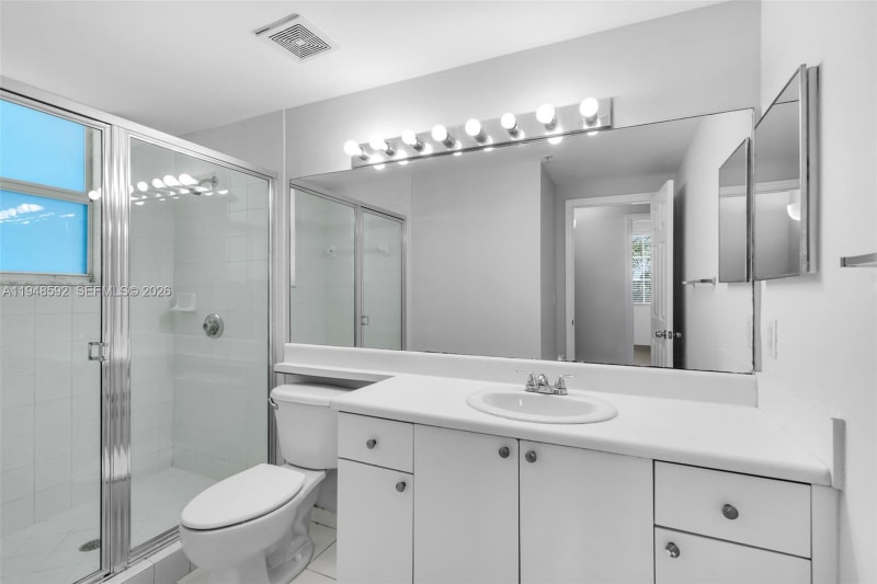 Building Photo - 401 W Preserve Way