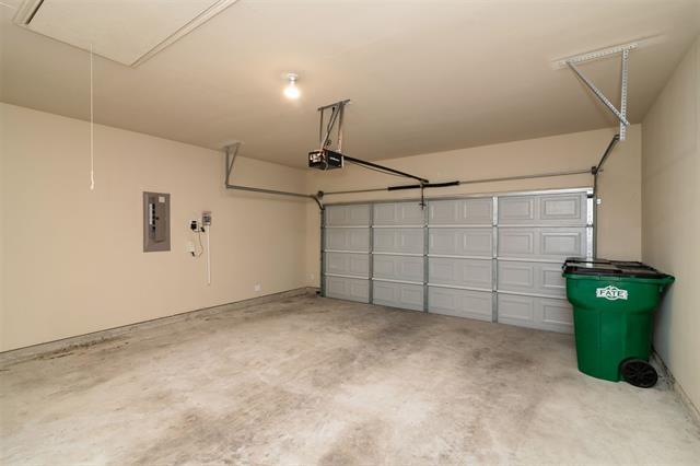 Building Photo - 129 Griffin Ave