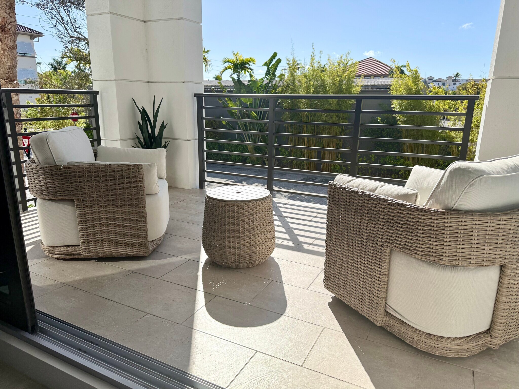 Building Photo - 1111 Central Ave