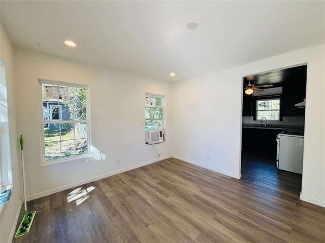 Building Photo - 2762 Beverly Hills Dr