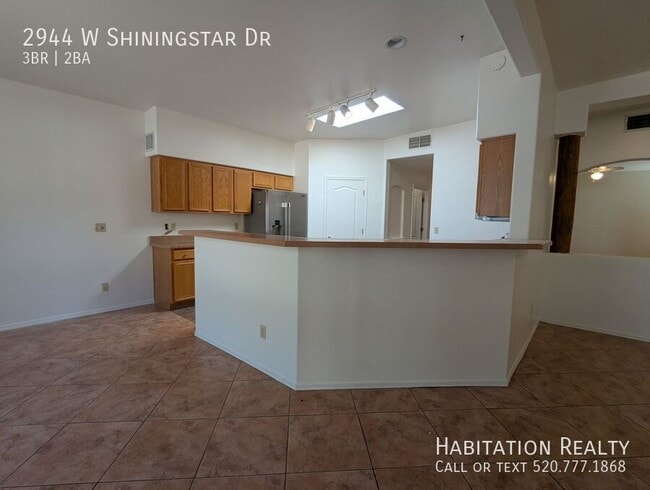 Building Photo - 2944 W Shiningstar Dr