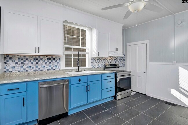 Building Photo - 203 Oliver St