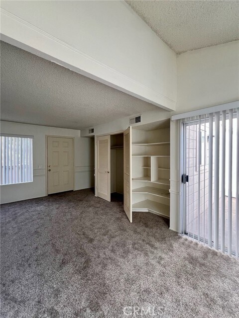 Building Photo - 1350 Cabrillo Park Dr
