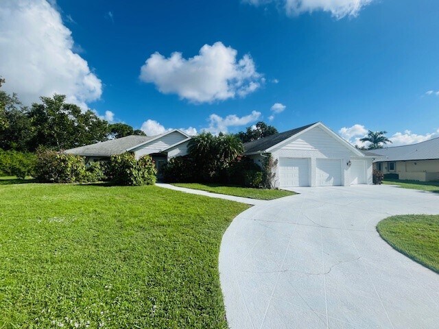 Building Photo - 5638 Country Lakes Dr