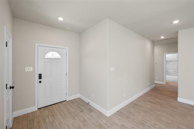 Building Photo - 2600 San Gabriel Dr