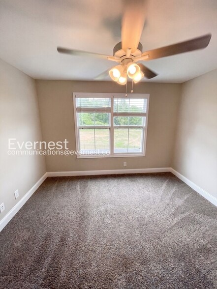 Building Photo - 4042 Ft Sumter Dr