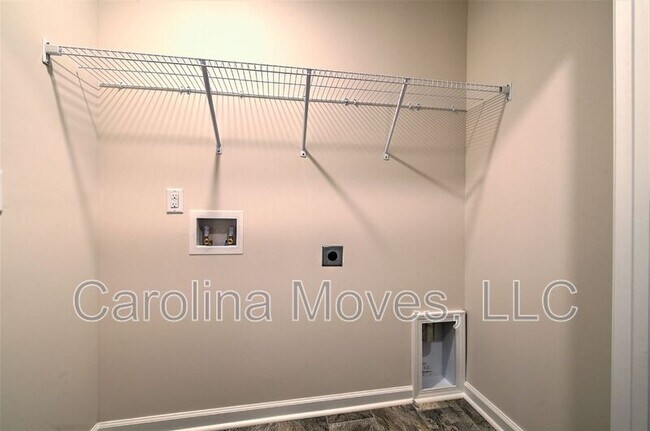 Building Photo - 34 Apricot Ln