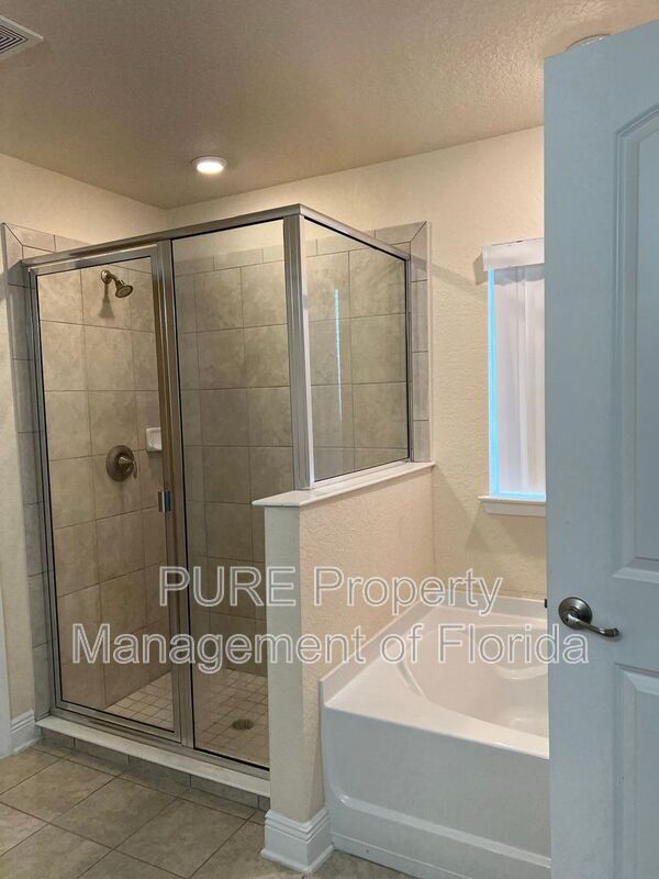 Building Photo - 9883 SW 55th Ave Rd