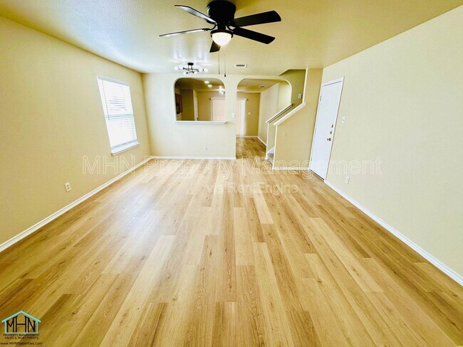 Building Photo - 8914 Roaring Spg