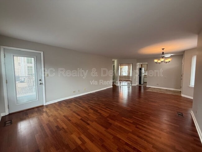 Building Photo - 2131 Aberdeen Ct