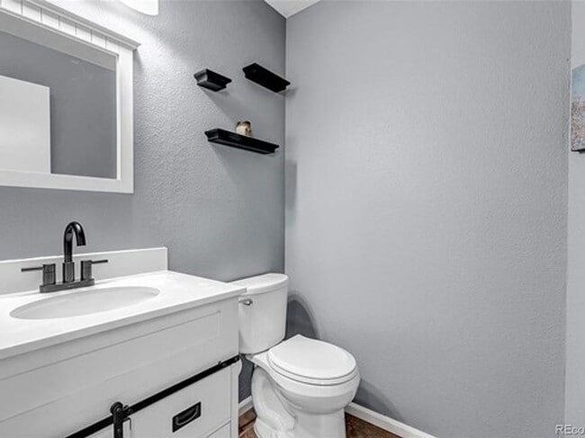 Building Photo - Beautiful home for rent Parker CO on corne...