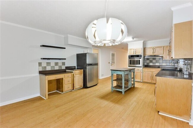 Building Photo - 5748 Jordanaire Pl NW