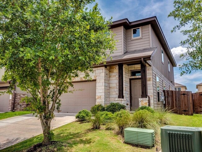 Building Photo - 16101 McAloon Way