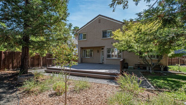 Building Photo - 4 BR/3BA Home in Laurel Creek with Park-Li...