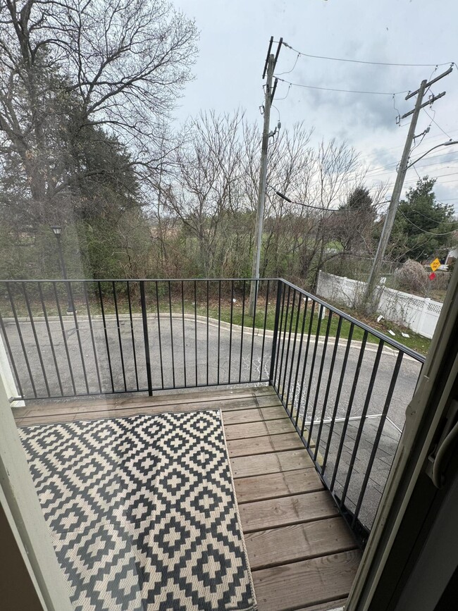 Building Photo - 413 Legato Dr