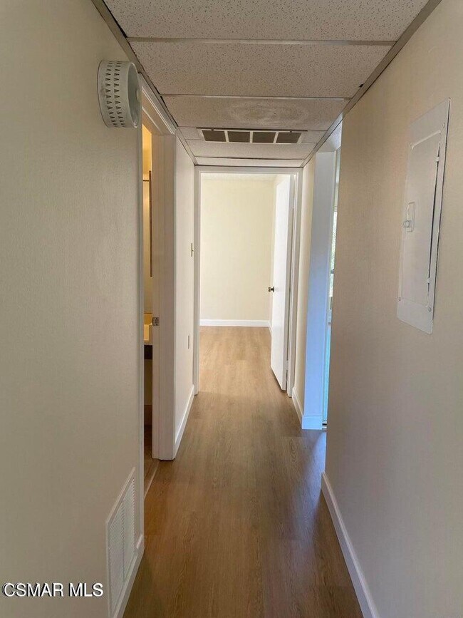 Building Photo - 286 Oak Leaf Dr