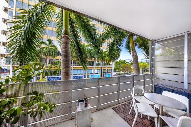 Building Photo - 1700 Meridian Ave