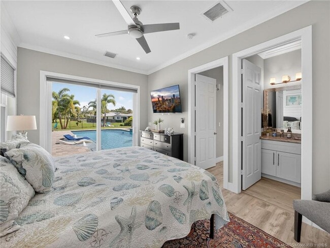 Building Photo - 724 NW Spruce Ridge Dr