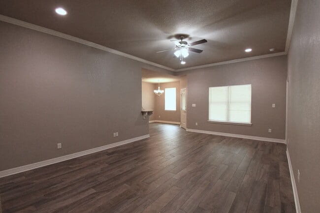 Building Photo - Modern 3-Bedroom 2 Bath Duplex in South Tyler