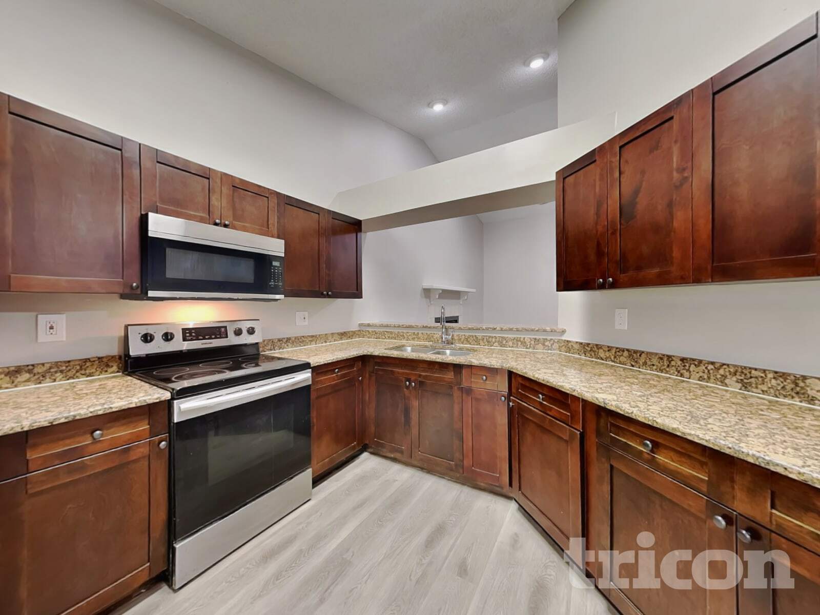 Building Photo - 4624 S Country Hills Ct