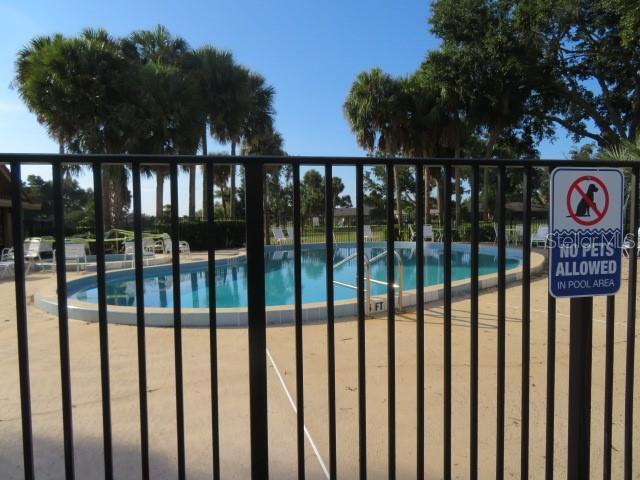 Building Photo - 1188 N Fairway Dr