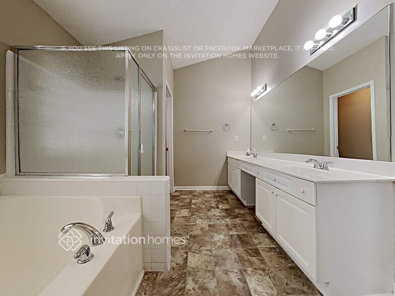 Building Photo - 412 Chadborn Way