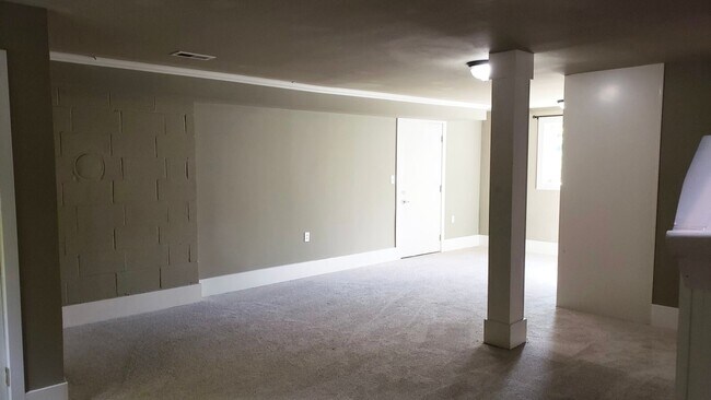 Building Photo - Great 3bd 2 bath in Heart of Gig Harbor