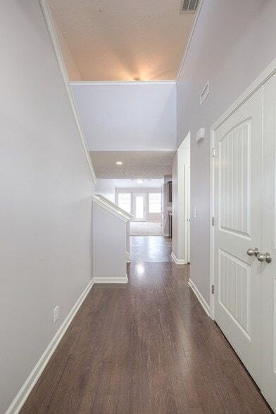 Building Photo - 4245 Sunday Silence Way