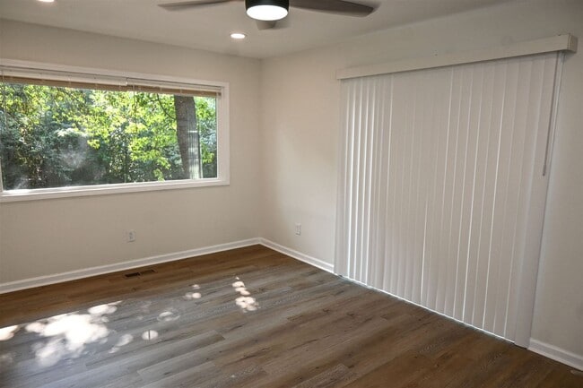 Building Photo - MOVE-IN READY-NORTH-COLUMBUS & FT BENNING ,GA-3 BEDROOMS,2  BATHS