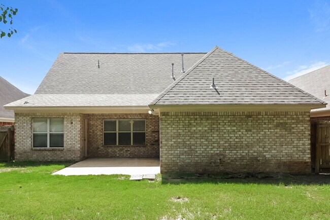 Building Photo - 2964 Dove Cove
