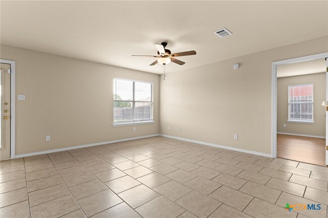 Primary Photo - 3606 Viewcrest Dr