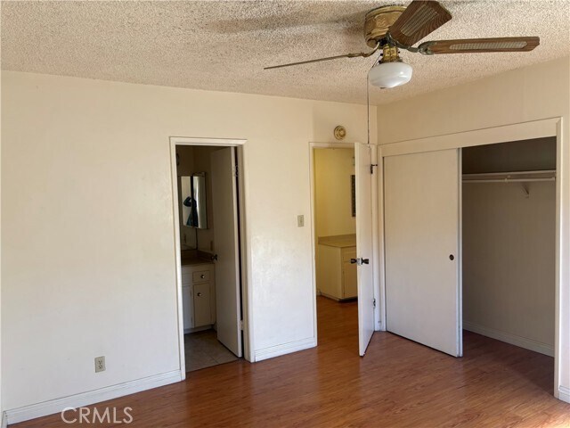 Building Photo - 415 N 3rd St