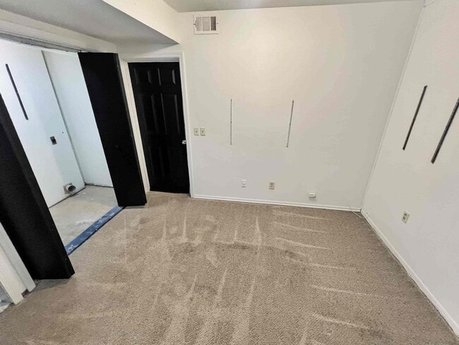 Building Photo - Fantastic 3 BR/ 2.5 BA Home in Kennesaw!