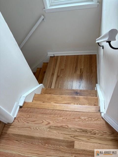 Building Photo - 1 Hudson St