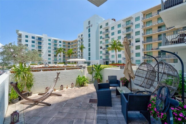 Building Photo - 140 S Dixie Hwy