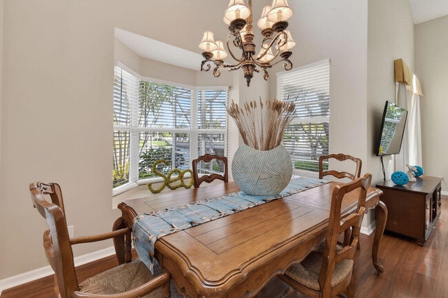 Building Photo - 2074 Mainsail Cir