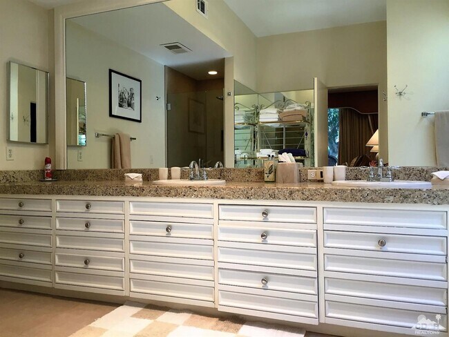 Building Photo - 47483 Marrakesh Dr