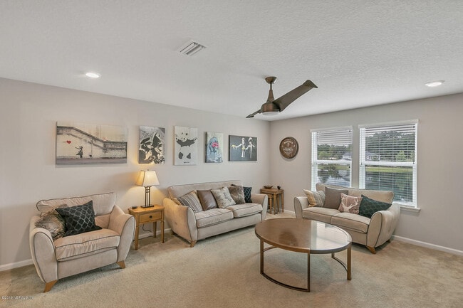 Building Photo - 258 Heritage Oaks Dr