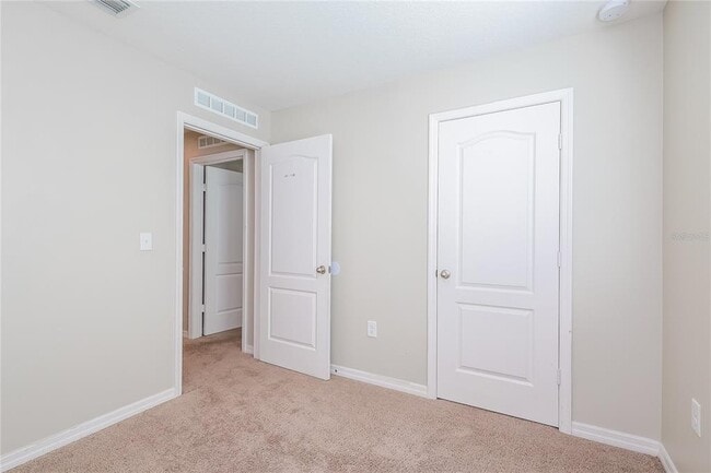Building Photo - 216 Fig Ct