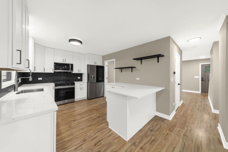 Building Photo - 990 Whitehall Way